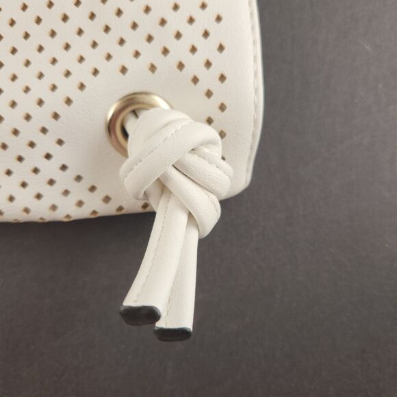 ALDO 15" Backpack White on Black Cut Design Zipper Pockets Drawstring Closure - Picture 4 of 11